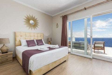 3 bedrooms Villa in Corfu, Greece No. 107686 18