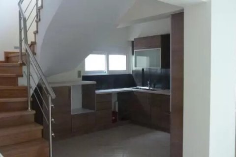 5 bedrooms House in Ekali, Greece No. 108364 3