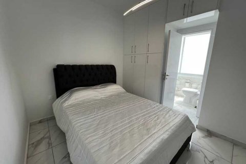 3 dormitorios Apartment en Limassol, Cyprus No. 35004 3