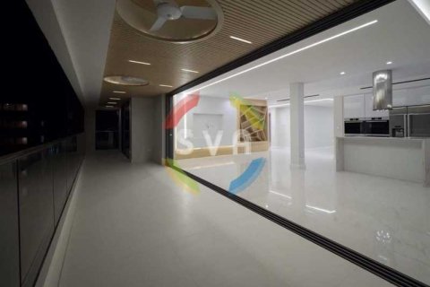 3 bedrooms Penthouse in Limassol, Cyprus No. 81771 4