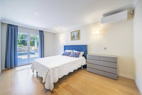 5 chambres Villa à Antibes, France No. 99318 9