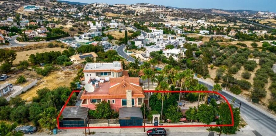 Studio Villa in Limassol, Cyprus No. 105095