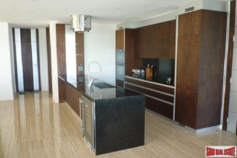 2 bedrooms Penthouse in Pattaya, Thailand No. 96846 4