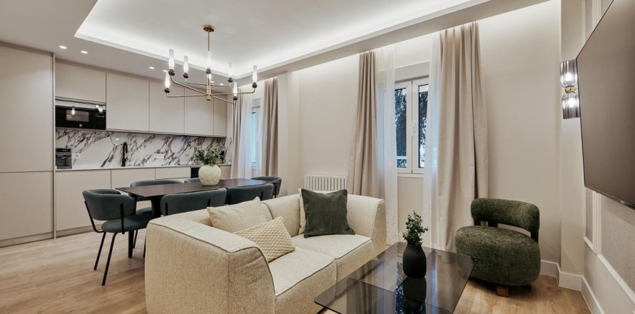 3 chambres Appartement à Madrid, Spain No. 126123
