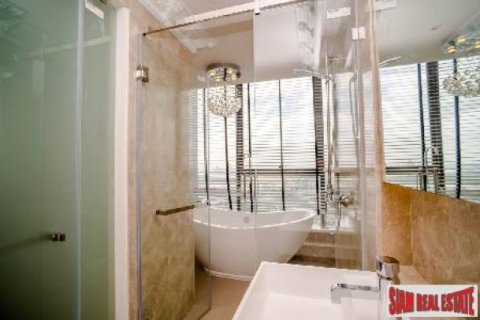 3 bedrooms Penthouse in Bangkok, Thailand No. 95740 6