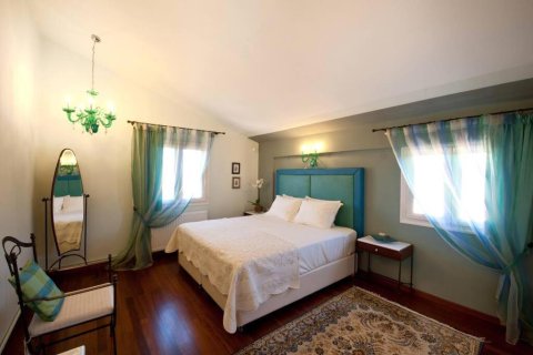 3 bedrooms Villa in Corfu, Greece No. 108924 11