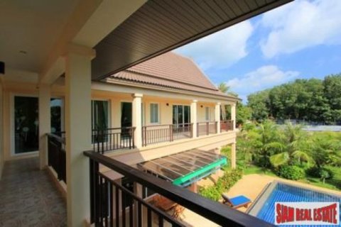 4 bedrooms Villa in Rawai, Thailand No. 95660 18