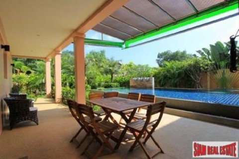 4 bedrooms Villa in Rawai, Thailand No. 95660 5