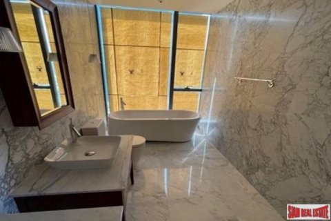 2 bedrooms Apartment in Bangkok, Thailand No. 96148 4