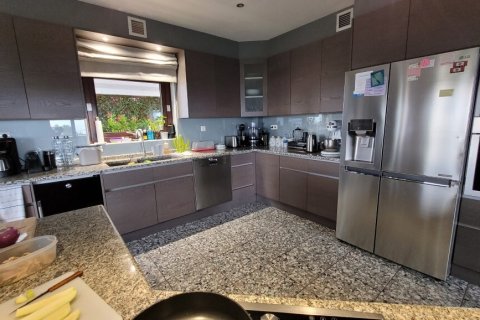 5 bedrooms Villa in Thermaic Gulf, Greece No. 109101 8