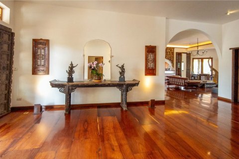 8 bedrooms House in Chiang Mai, Thailand No. 98251 20