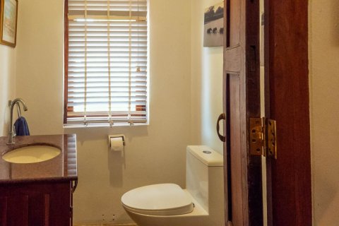 8 bedrooms House in Chiang Mai, Thailand No. 98251 18