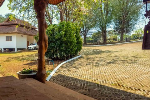 8 bedrooms House in Chiang Mai, Thailand No. 98251 6