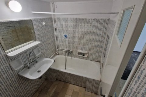 13 rooms Building in Athens, Greece No. 55414 14