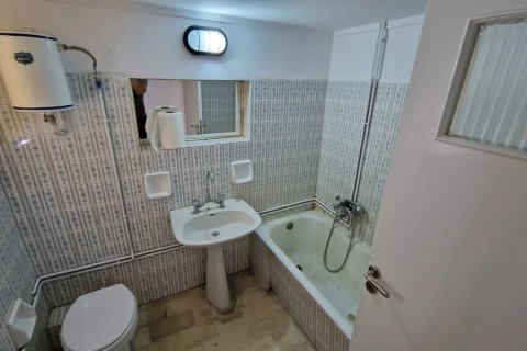 13 rooms Building in Athens, Greece No. 55414 10