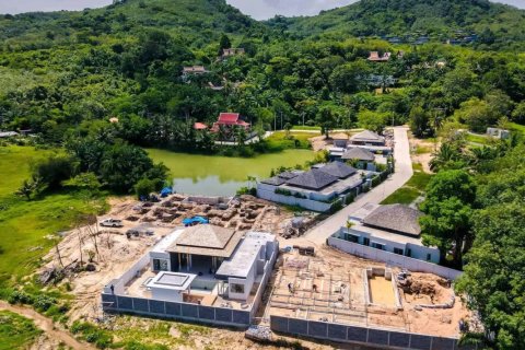 4 bedrooms Villa in Naithon Beach, Thailand No. 2120 1