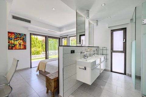 5 bedrooms Villa in My Loc, Vietnam No. 83752 8