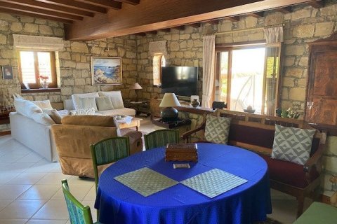 5 dormitorios House en Pegeia, Cyprus No. 37320 11