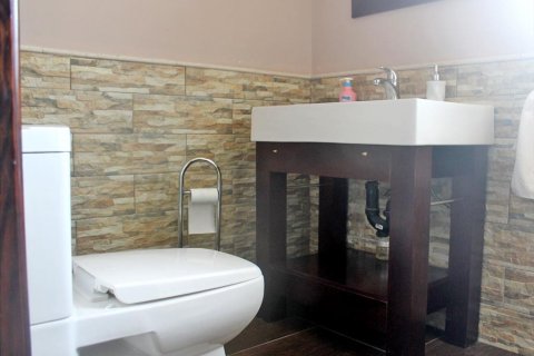 5 bedrooms House in Euboea, Greece No. 60310 7