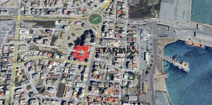 Commercial property in Larnaca, Cyprus No. 82519