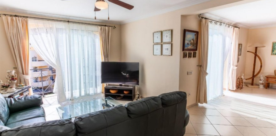 3 bedrooms Apartment in Los Cristianos, Spain No. 128291