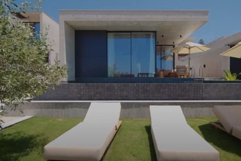 2 bedrooms Maisonette in Chloraka, Cyprus No. 37156 2