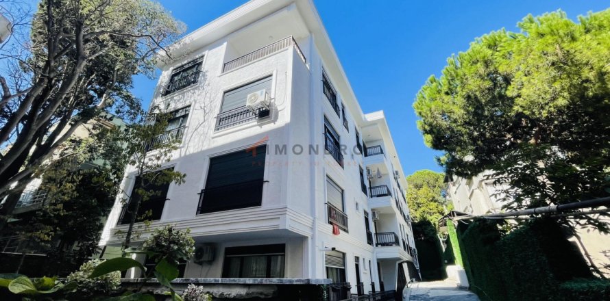 3 bedrooms Apartment in Hai Ba Trung, Vietnam No. 99022