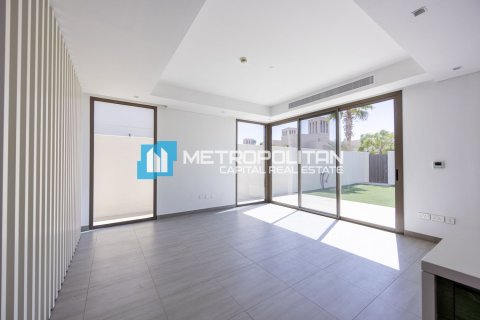 Таунхаус с 3 спальнями в Дарна, Вьетнам №85134 16