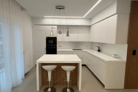 Квартира с 3 спальнями в Салоники, Греция №54730 3