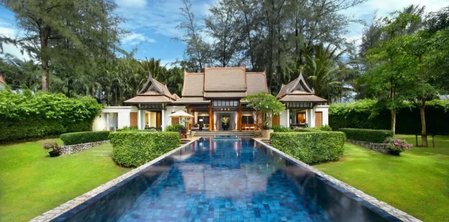 2 bedrooms Villa in Phuket, Thailand No. 2686