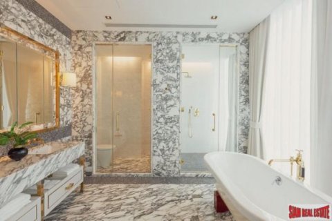 3 bedrooms Apartment in Bangkok, Thailand No. 97236 18