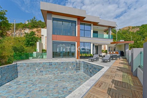 4 bedrooms Villa in Alanya, Turkey No. 110191