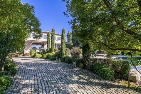 4 bedrooms Villa in Mougins, France No. 78895 3