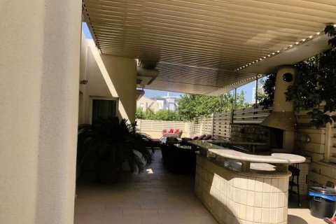 4 bedrooms Villa in Nicosia, Cyprus No. 80752 5