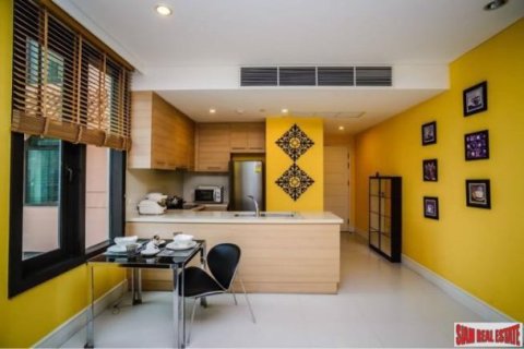 2 bedrooms Apartment in Bangkok, Thailand No. 95970 2