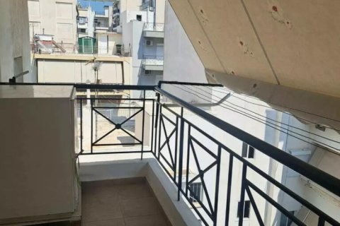 Квартира с 2 спальнями в Пирей, Греция №54245 2