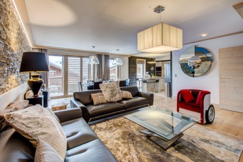 4 bedrooms Apartment in Savoie, France No. 99516 2