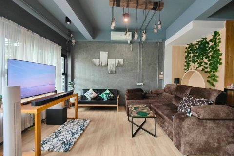 4 bedrooms House in Chiang Mai, Thailand No. 97609 12