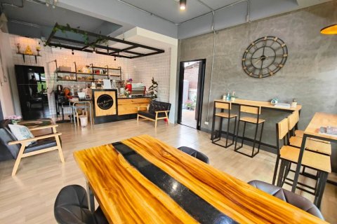 4 bedrooms House in Chiang Mai, Thailand No. 97609 11