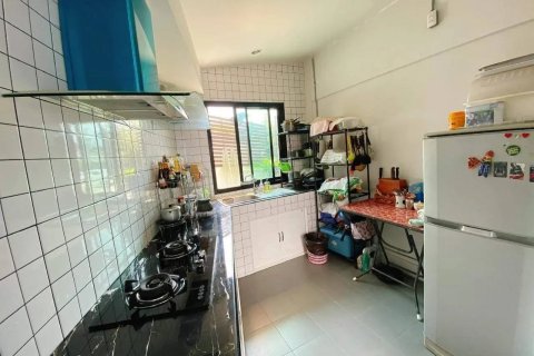 4 bedrooms House in Chiang Mai, Thailand No. 97609 2