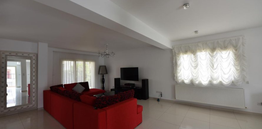4 dormitorios Villa en Limassol, Cyprus No. 106306