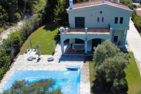 6 bedrooms Villa in Chalkidiki, Greece No. 110081 2