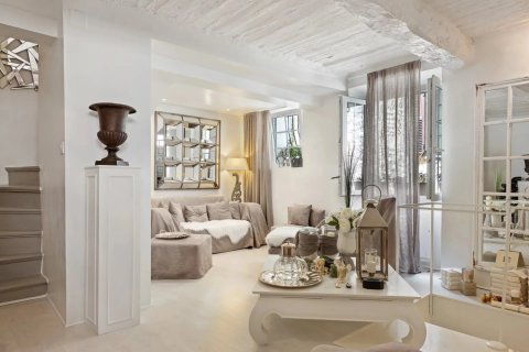 Дом с 3 спальнями в Шатонёф-Грас, Франция №100259 3