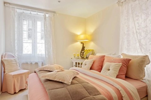 Дом с 3 спальнями в Шатонёф-Грас, Франция №100259 9