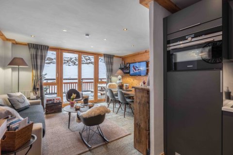 1 bedroom Apartment in Courchevel, France No. 99507 6