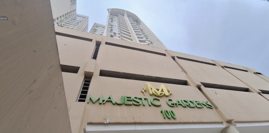 2 bedrooms Apartment in Panama City, Panama No. 110158