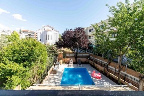 4 bedrooms Villa in Thessaloniki, Greece No. 104888 4