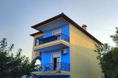 5 bedrooms House in Polygyros, Greece No. 108014 3