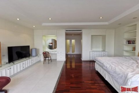 6 bedrooms Penthouse in Bangkok, Thailand No. 96449 8