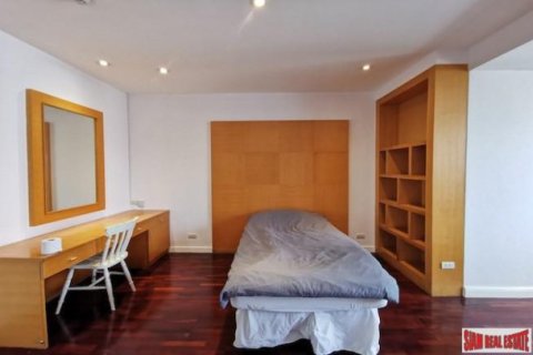 6 bedrooms Penthouse in Bangkok, Thailand No. 96449 16